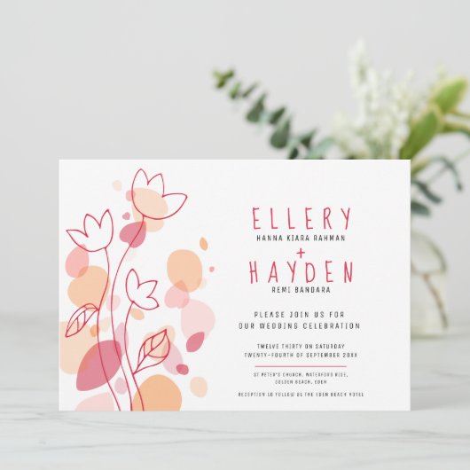 Coral Red Blume Grafik Konfetti Blütenblätter Hoch Einladung (Stehend Vorderseite)