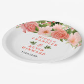 Coral Red Roses with Foliage Pappteller (Schrägansicht)