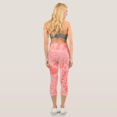 Coral Red Tropical Floral Pattern  Capri Leggings (Rückseite)