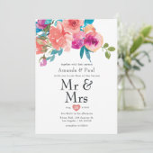 Coral und Fandango Floral Mr. und Mrs. Wedding Einladung (Stehend Vorderseite)