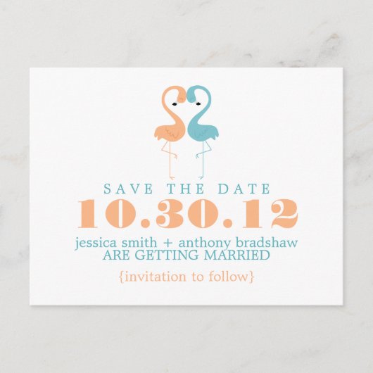 Coral und Mint Flamingos Hochzeit speichern Sie da Ankündigungspostkarte (Vorderseite)