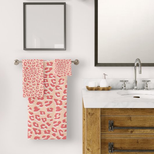 Coral White Leopard Print Badhandtuch Set