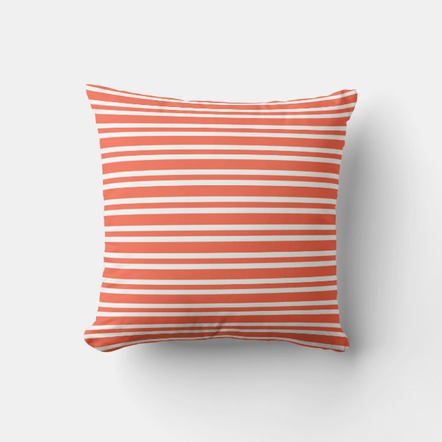 Coral White Stripes Seamless Pattern Kissen (Vorderseite)