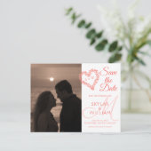 Coral Woodsy Wedding speichern das Datum Ihres Fot Einladungspostkarte (Stehend Vorderseite)