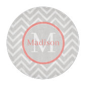 Coral Zickzack Monogram Schneidebrett (Vorderseite)