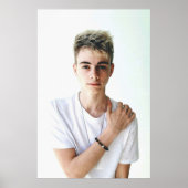 Corbyn Besson Poster (Vorne)