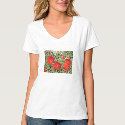 Corfu Red Poppies T-Shirt (Vorderseite)