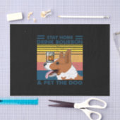 Corgi Bleibe Zuhause Drink Bourbon und fütterte de Seidenpapier (Handwerk)