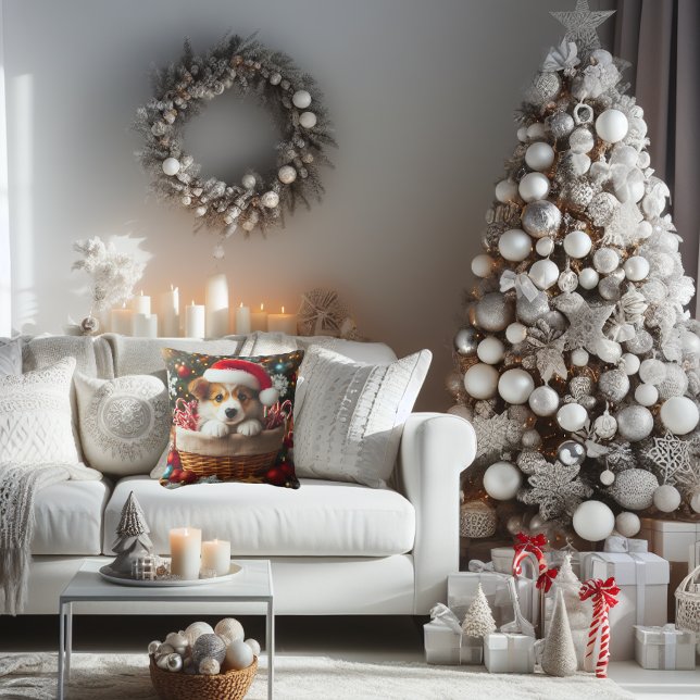 Corgi Christmas Cutness Kissen (Cute Corgi Christmas fun.)