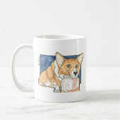 Corgi, der das Erdnussbutter-Glas leckt Kaffeetasse (Links)
