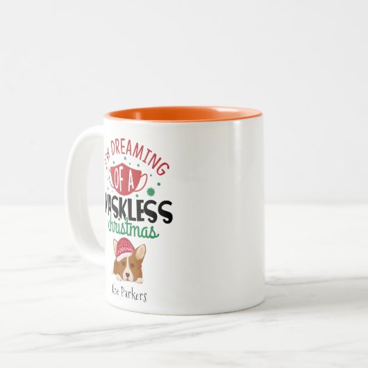 Corgi Dreaming of a MaskLESS Christmas | Funny Zweifarbige Tasse (Vorderseite Links)