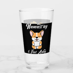 Corgi   Funny Namaste 6 Fuß entfernt Niedlich Corg Glas