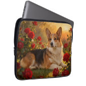 Corgi in den Rosen VI Laptopschutzhülle (Vorne Rechts)