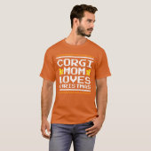 Corgi Mama Weihnachten Feierliche Hund Lover Gesch T-Shirt (Vorne ganz)