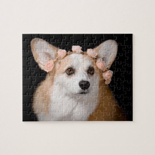 Corgi mit Blumen in ihrem Haar Puzzle (Horizontal)