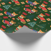 Corgis feiert Weihnachten - grünes Muster Geschenkpapier (Ecke)