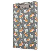 Corgis im Gebirge und Waldmuster Klemmbrett (Links)