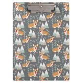 Corgis im Gebirge und Waldmuster Klemmbrett (Vorderseite)