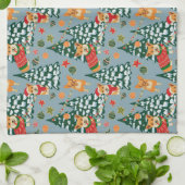 Corgis zieren den Weihnachtsbaum im Wald Geschirrtuch (Gefaltet)