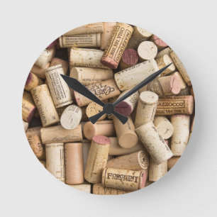 Corks Galore Runde Wanduhr