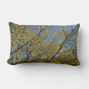 Cornelian Cherry Dogwood und Blue Sky Floral Lendenkissen