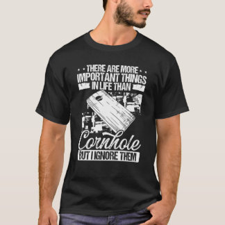 Cornhole Player Wichtigere Dinge Cornament The T-Shirt