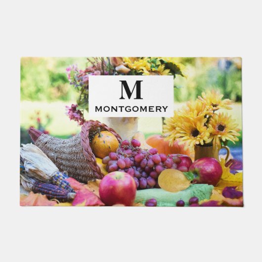 Cornucopia Autumn Harvest Koch Table Monogram Fußmatte (Vorderseite)