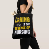 Corona Nurses - Gekümmert ist das Wesentliche Tasche (Von Nahem)