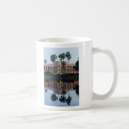 Coronada Springs Reflection Kaffeetasse (Rechts)