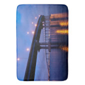 Coronado-Brücke bei Dusk Badematte (Vorderseite Vertikal)