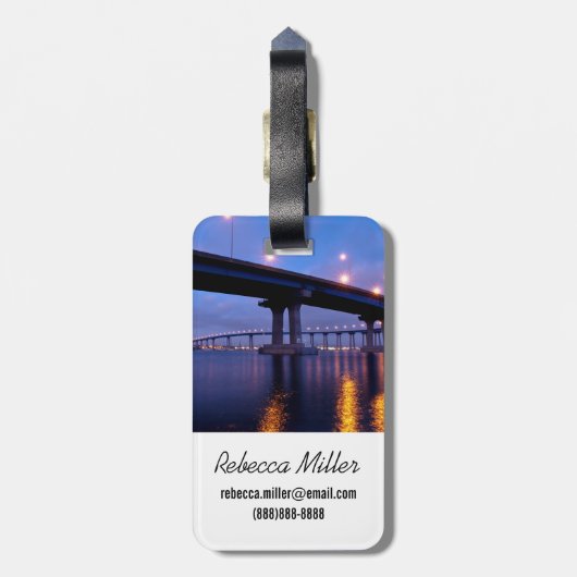 Coronado-Brücke bei Dusk Gepäckanhänger (Rückseite vertikal)