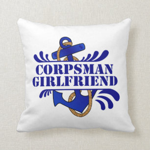 Corpsman-Freundin, Anker weg! Kissen