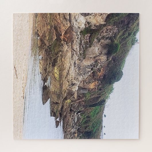 Coruna, Spanien | Sandstrand direkt an den Klippen Puzzle (Horizontal)