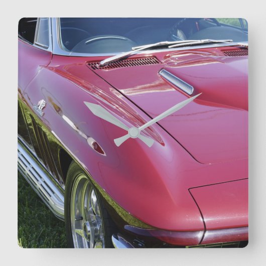 Corvette Retro Man Cave Quadratische Wanduhr (Vorderseite)