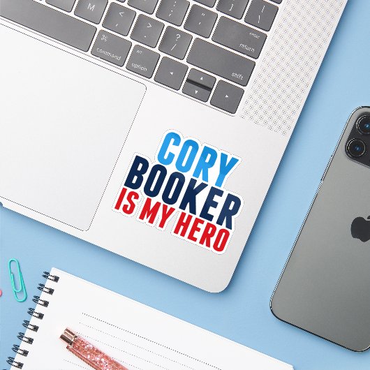 Cory Booker ist mein Held Laptop Aufkleber (Laptop mit iPhone)