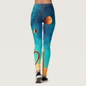 Cosmic Brew: Astronauts Traum vom Kaffee Leggings (Rückseite)