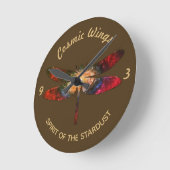 Cosmic Dragonfly - Galaxy Wings & Nebula Trails Runde Wanduhr (Winkel)