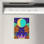 Cosmic Duality: Sun, Moon, and Sisterhood Magnet (In Situ (Geschirrspüler))