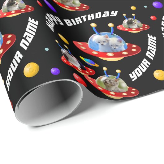 Cosmic Kitten Twins in Flying Saucer UFO Sci-fi Wr Geschenkpapier (Rolleneckpunkt)