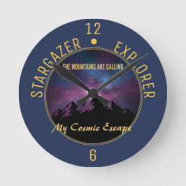 Cosmic Mountain Calling Runde Wanduhr