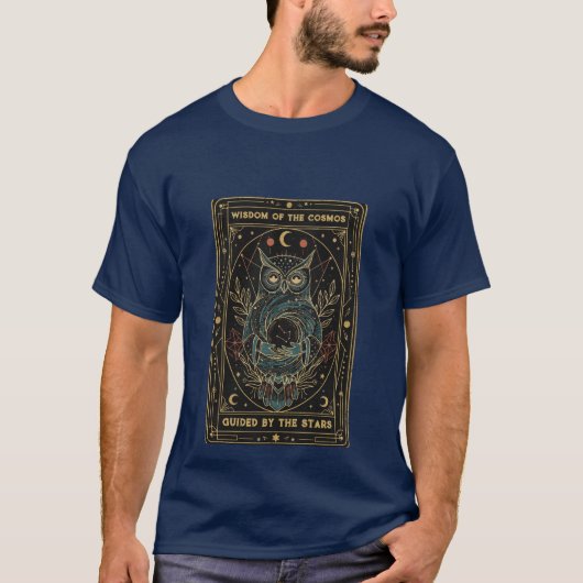 Cosmic Oracle Owl • Mystical Celestial T-Shirt (Vorderseite)