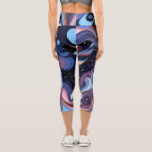 Cosmic Quill Elegance Capri Leggings (Rückseite)
