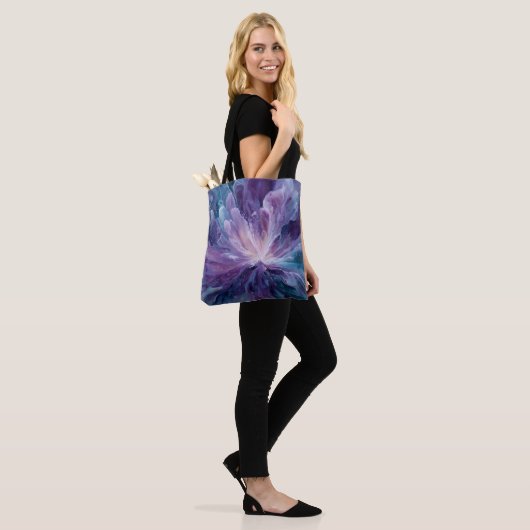 CosmicFlower Tasche (Am Model)