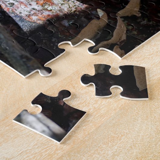 Costa Rica, Punta Cahuita - Weibliche Basilisk Liz Puzzle (Seite)