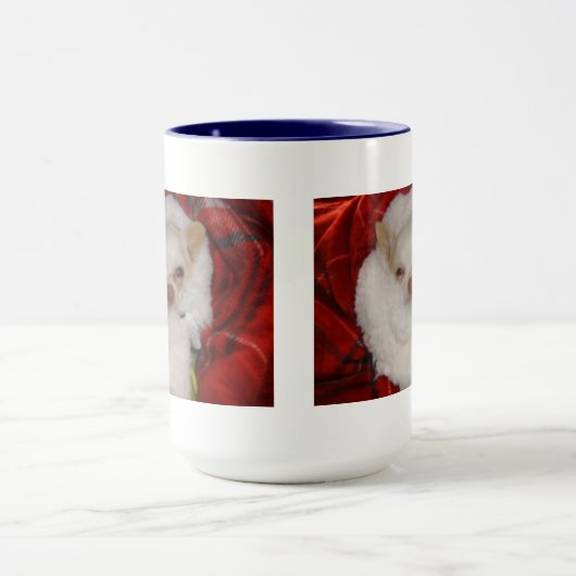 Cosy Christmas Chihuahua Tasse (Zentrum)