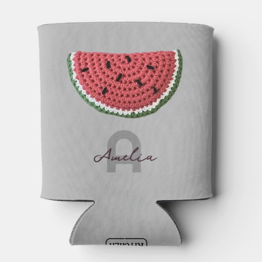 Cosy Crochet Watermelon Fruchtsästhetik Monogram Dosenkühler (Rückseite)