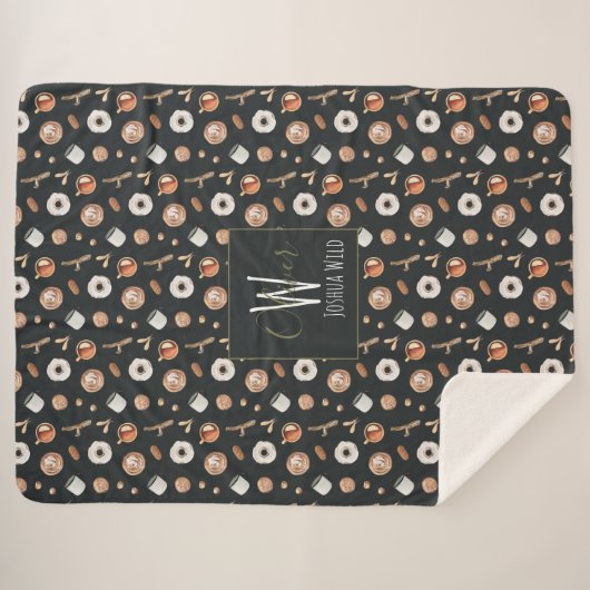 Cosy Herbst Hygge Illustriertes Muster Monogram Sherpadecke (Vorderseite (Horizontal))
