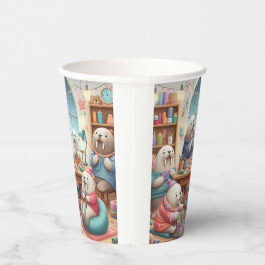 Cosy Walrus Paper Cup Pappbecher (Rechts)
