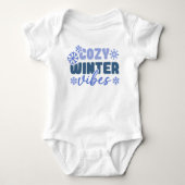 Cosy Winter Vibes - Snowflake Typografie Baby Strampler (Vorderseite)