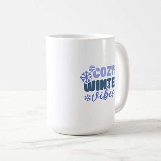 Cosy Winter Vibes - Snowflake Typografie Kaffeetasse (VorderseiteRechts)